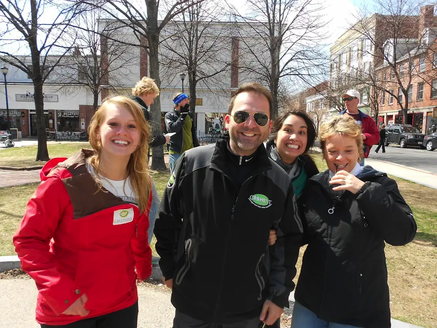 Scavenger hunt riddles